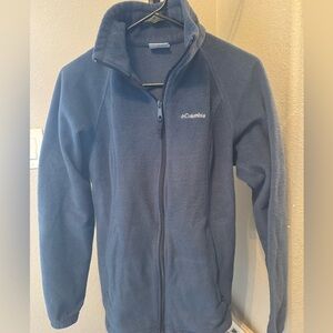 Women’s Columbia navy zip up sweatshirt